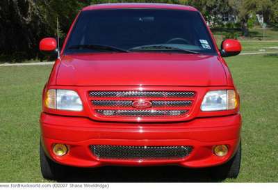 1999-02 Expedition, 1999-03 F150 with Street Scene Gen 2 valance lower Speed grill insert, brushed
